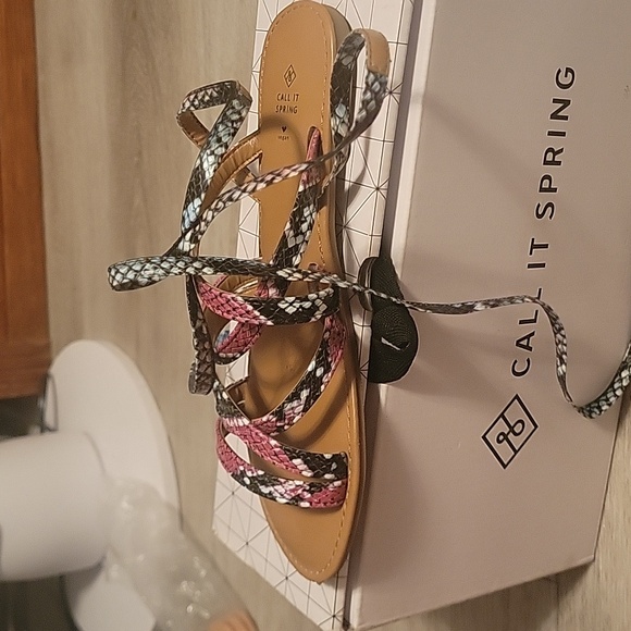 NWOT. Call it Speing Zampatti lace up sandals - Picture 2 of 2